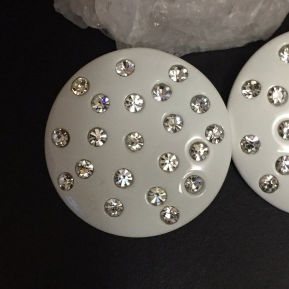Vintage White Lucite and Rhinestone Bracelets Earring Set - Picture 2 of 6